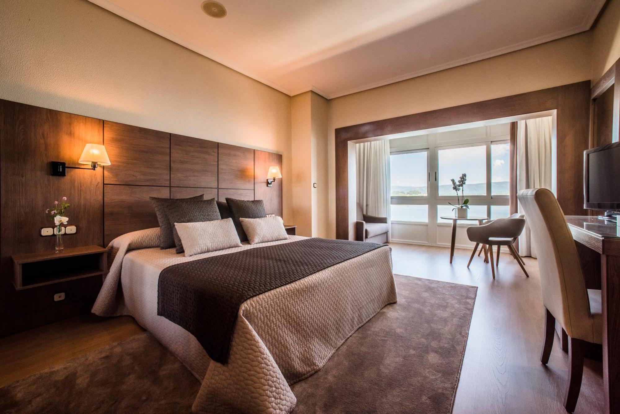 Eurostars Louxo Talaso Эль-Грове Экстерьер фото